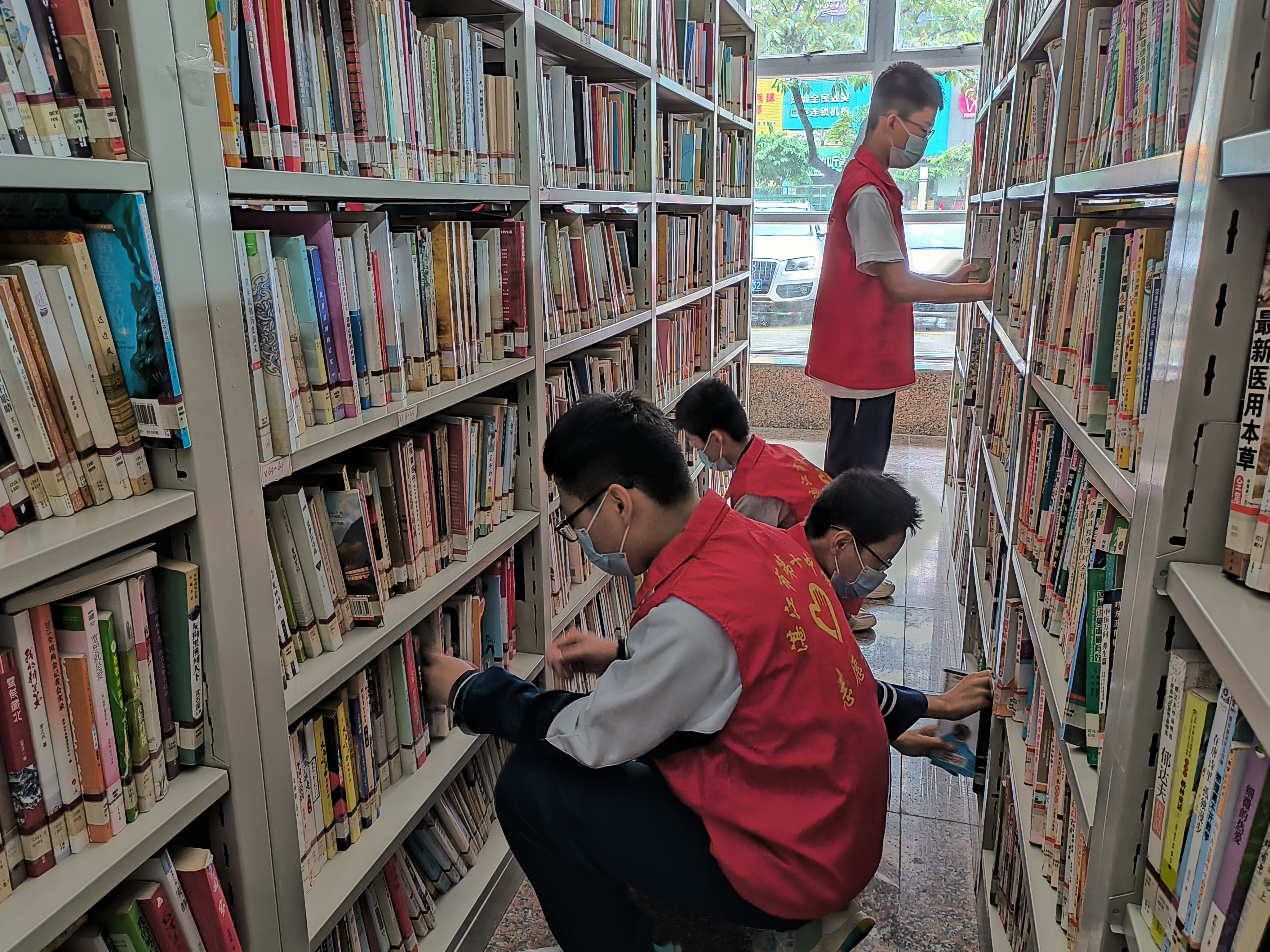 双赢彩票(中国)开奖记录官网
第十中学到霞山区新时代文明实践中心开展志愿服务活动.jpg