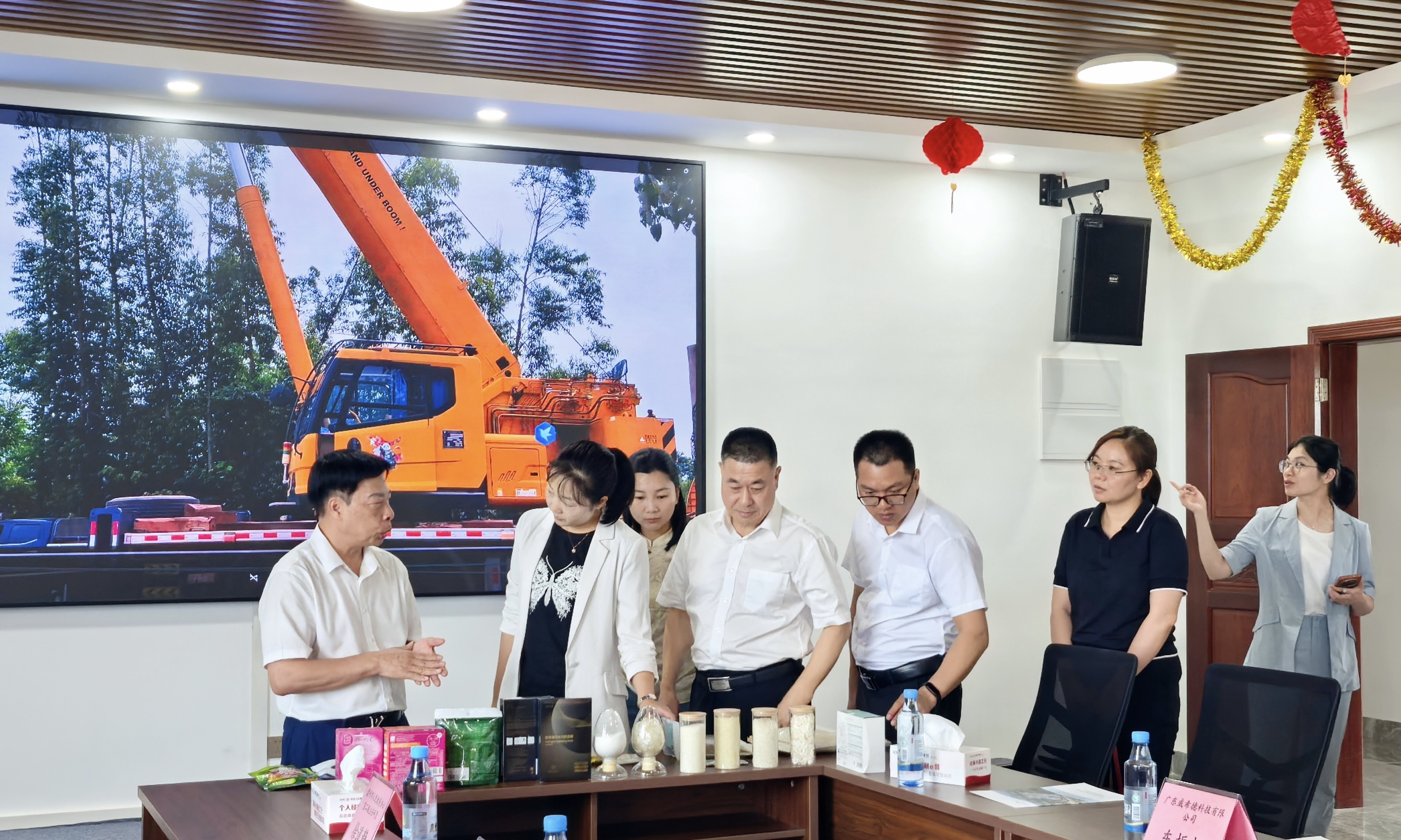 【外事惠企】双赢彩票(中国)开奖记录官网
委外办到雷州开展“外事赋能”专题调研
