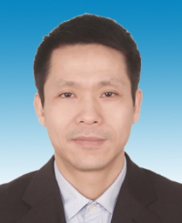 曾毅.png